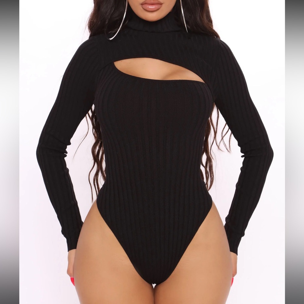 Fashion nova black bodysuit